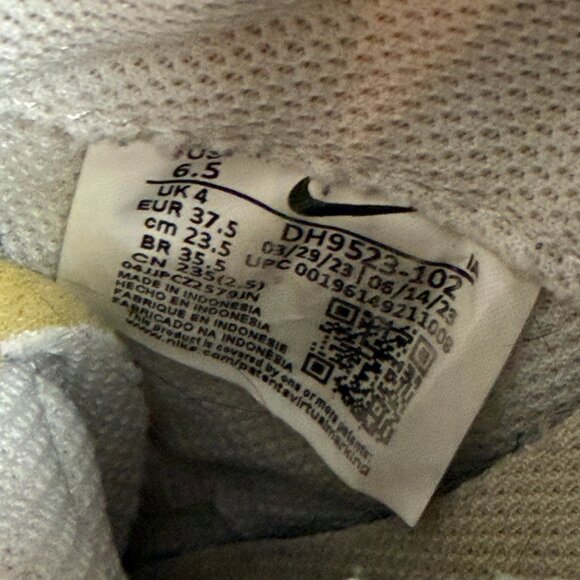Nike Women's‎ Waffle Debut Sanddrift Black White Suede Athletic Shoes 6.5 - Picture 8 of 8